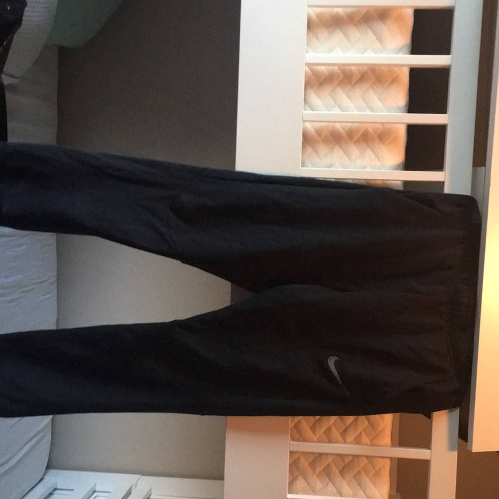 Nike kids black xl size sweat pants